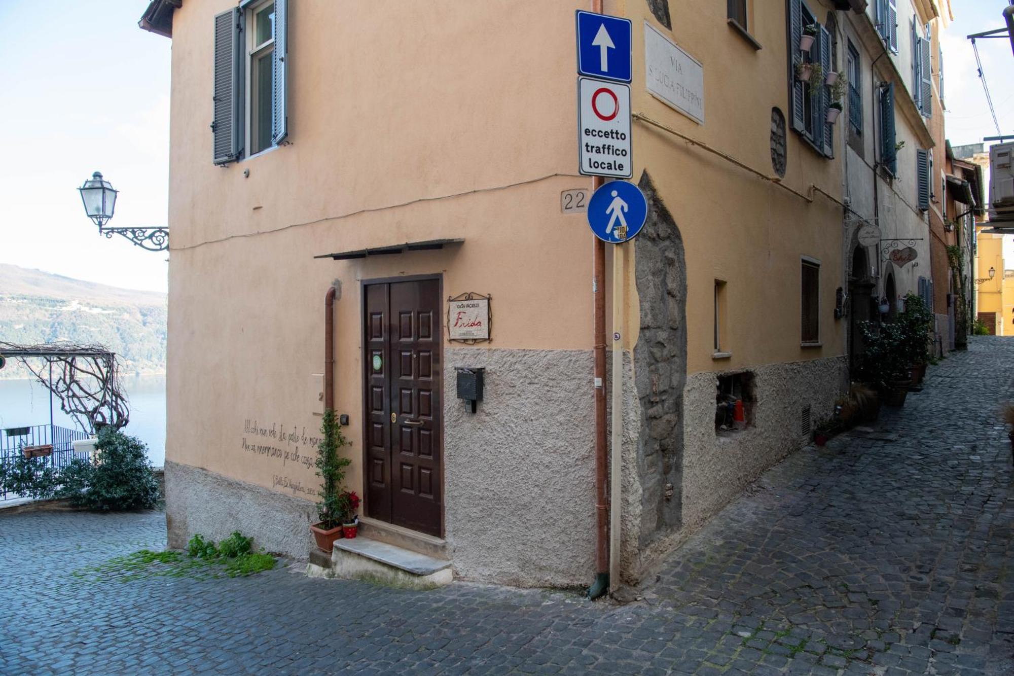 B&B Carpe Diem Vista Lago Castel Gandolfo Buitenkant foto